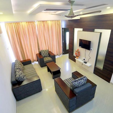 Hotel Ambai Grand Ambāsamudram Extérieur photo