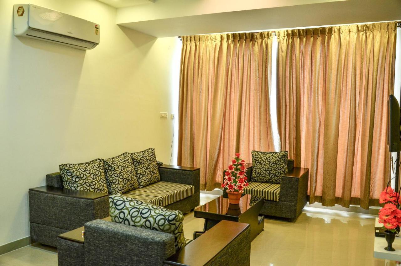 Hotel Ambai Grand Ambāsamudram Extérieur photo