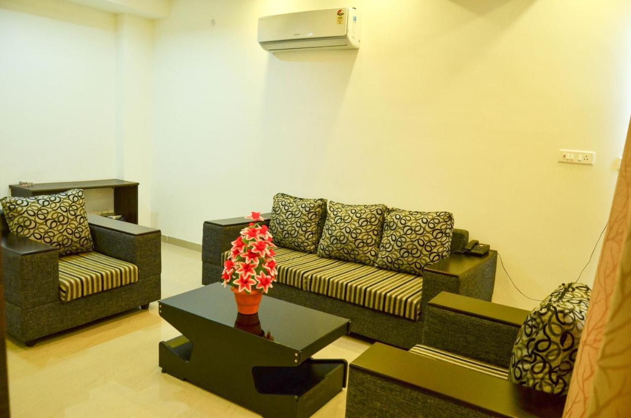 Hotel Ambai Grand Ambāsamudram Extérieur photo