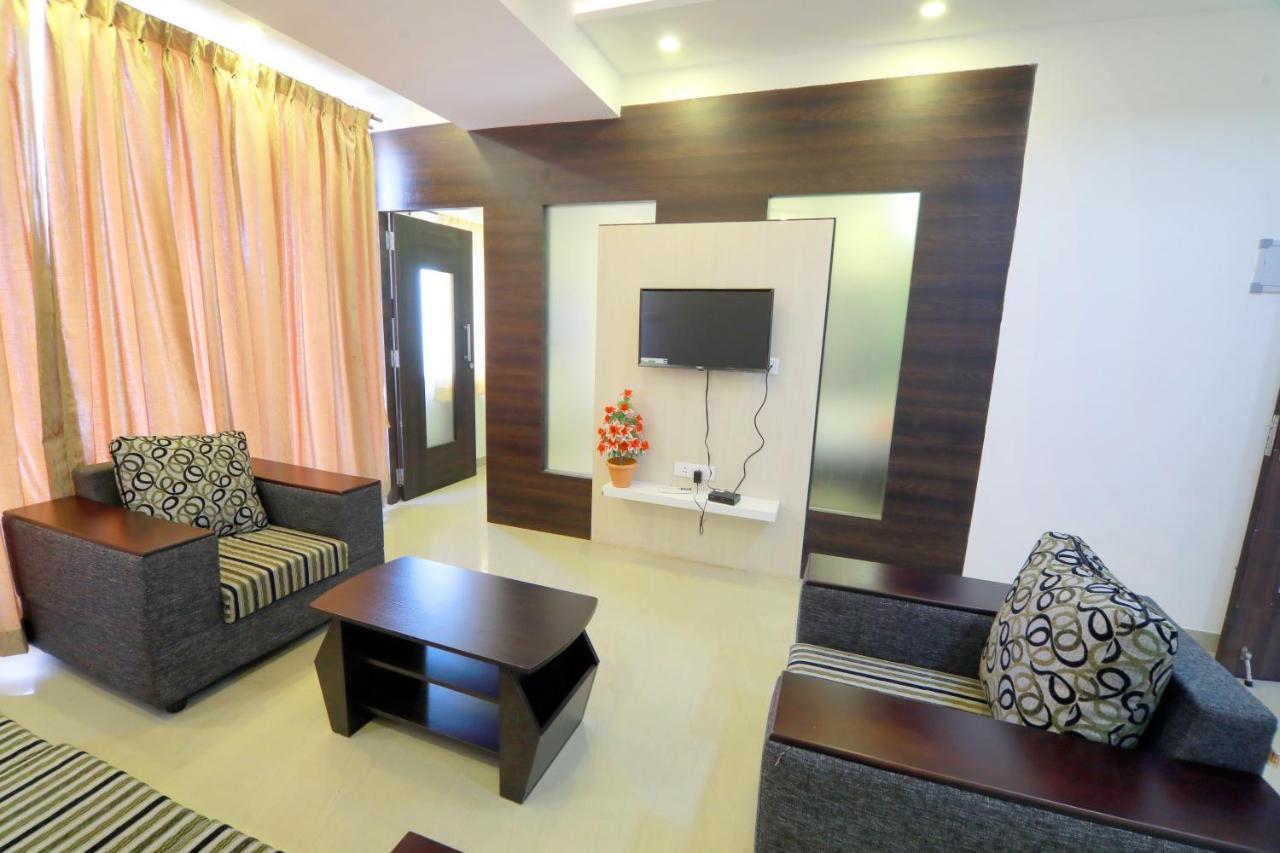 Hotel Ambai Grand Ambāsamudram Extérieur photo